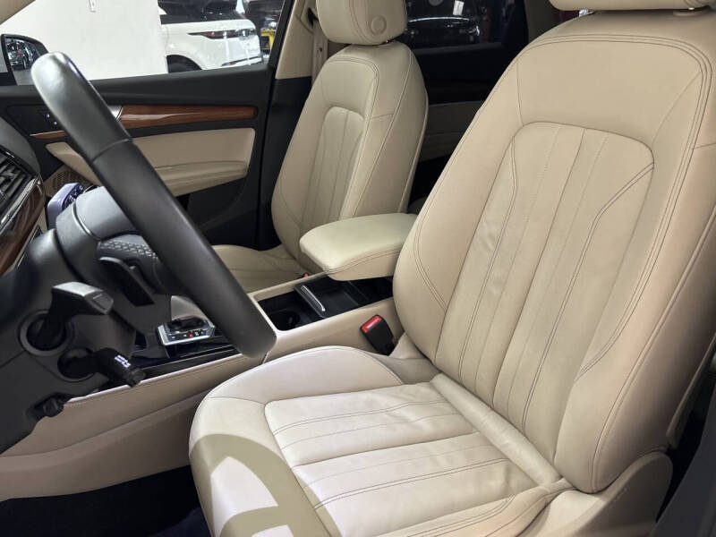 2022 Audi Q5 quattro S line Prem Plus 45 TFSI