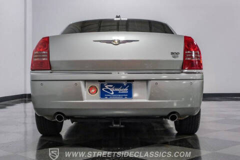 2005 Chrysler 300 C
