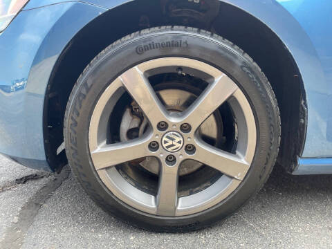 2015 Volkswagen Golf TSI SE