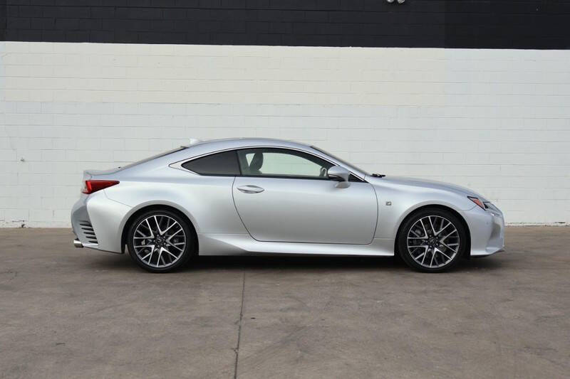 2017 Lexus RC 200t
