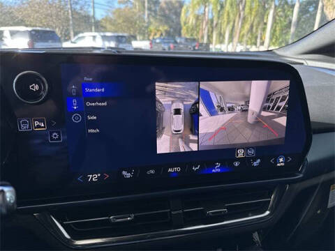 2026 Chevrolet Equinox EV LT 2