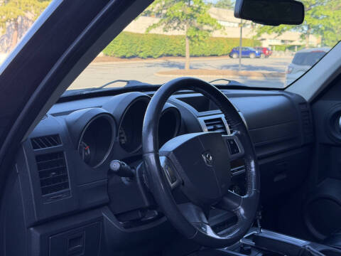 2011 Dodge Nitro Detonator