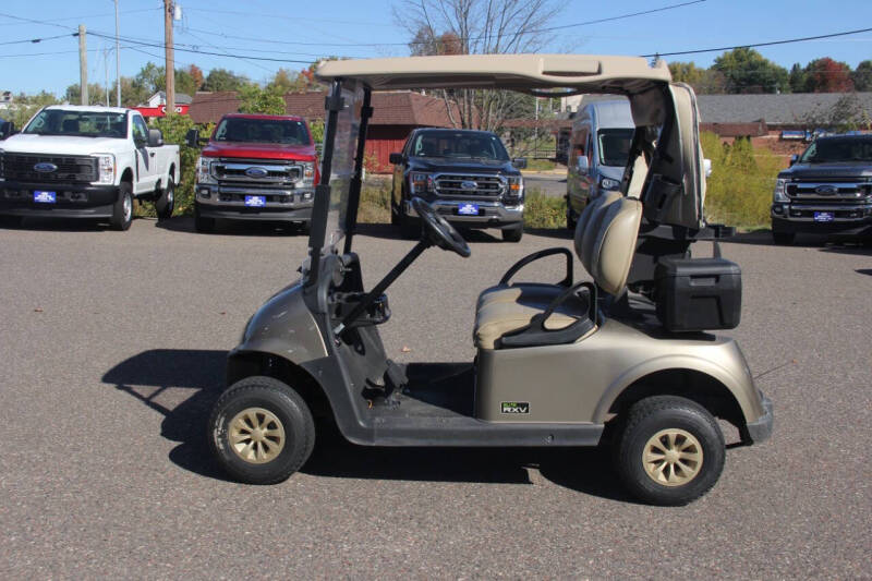 2020 E-Z-GO RXV ELiTE