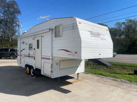 2000 Fleetwood RV Terry 235 for sale at HIGHWAY 12 MOTORSPORTS in Nashville TN