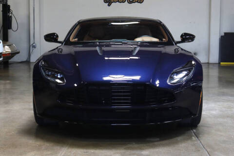 2019 Aston Martin DB11 AMR