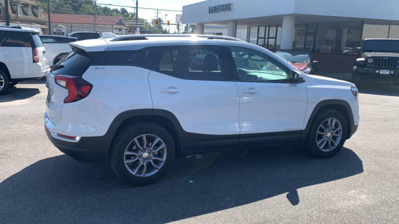 2023 GMC Terrain SLT