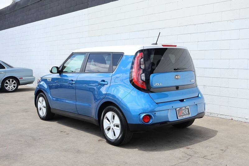 2016 Kia Soul EV +