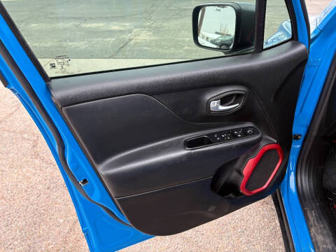 2015 Jeep Renegade Trailhawk