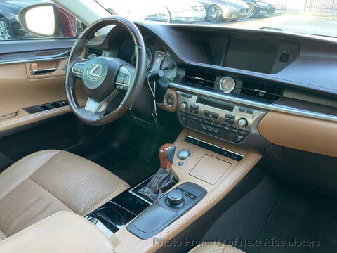 2017 Lexus ES 350