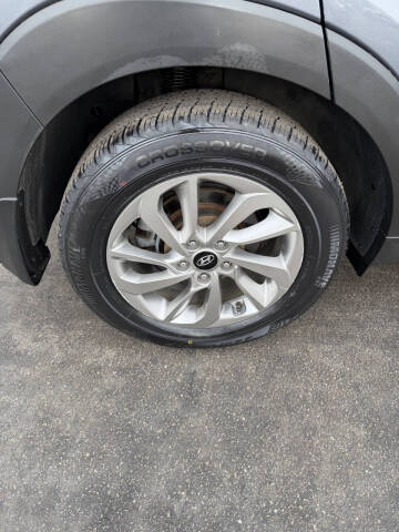 2017 Hyundai Tucson SE Plus