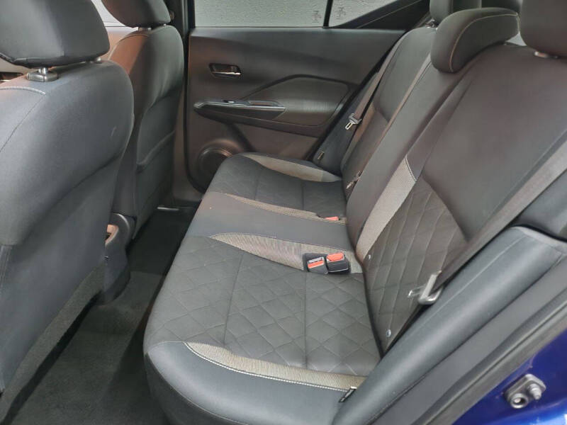 2020 Nissan Kicks SV