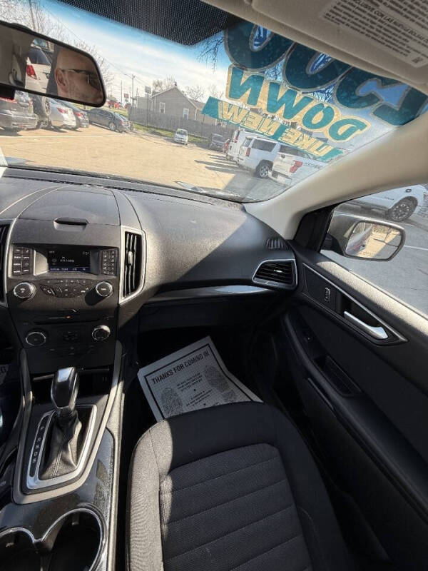 2017 Ford Edge SE