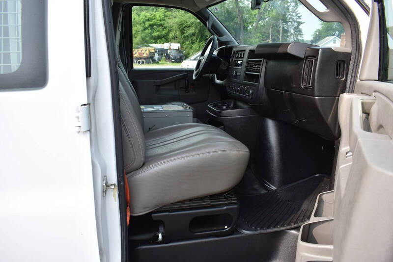 2017 Chevrolet Express 2500