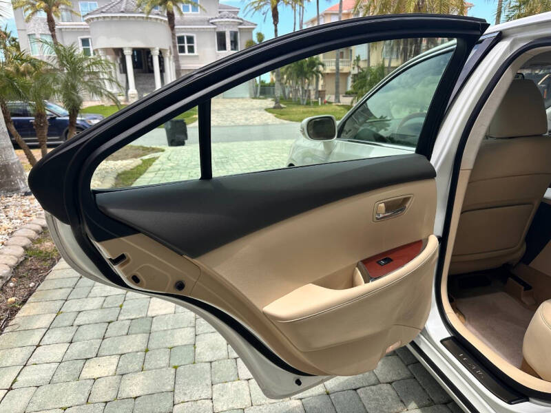 2011 Lexus ES 350