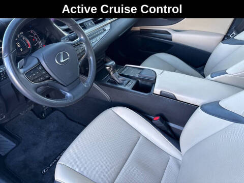 2019 Lexus ES 350