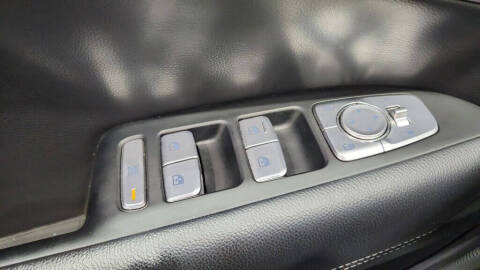 2023 Genesis G70