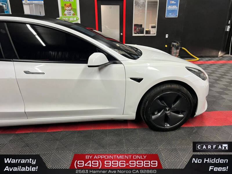 2021 Tesla Model 3 Standard Range Plus