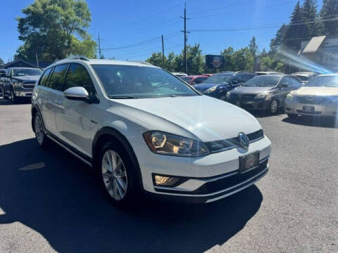2017 Volkswagen Golf Alltrack TSI S 4Motion