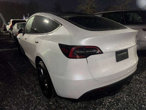 2024 Tesla Model Y Performance