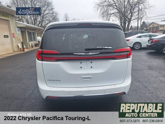 2022 Chrysler Pacifica Touring L