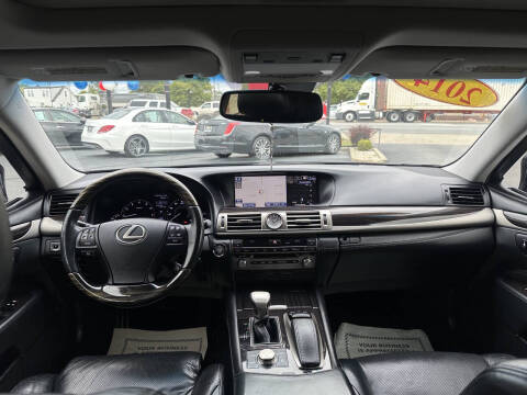 2014 Lexus LS 460