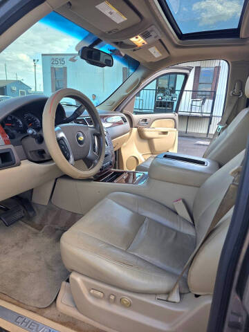 2013 Chevrolet Suburban LTZ