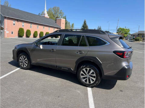 2024 Subaru Outback Premium