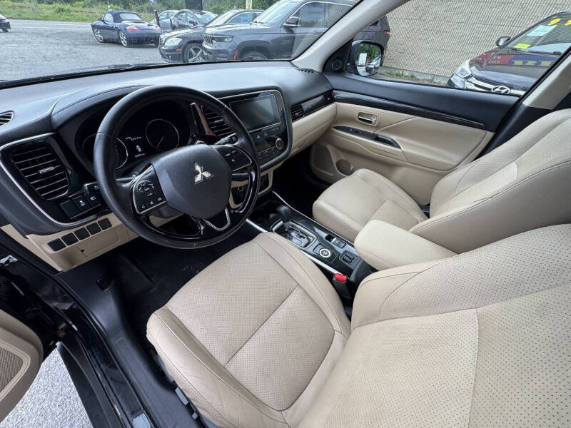 2017 Mitsubishi Outlander SEL