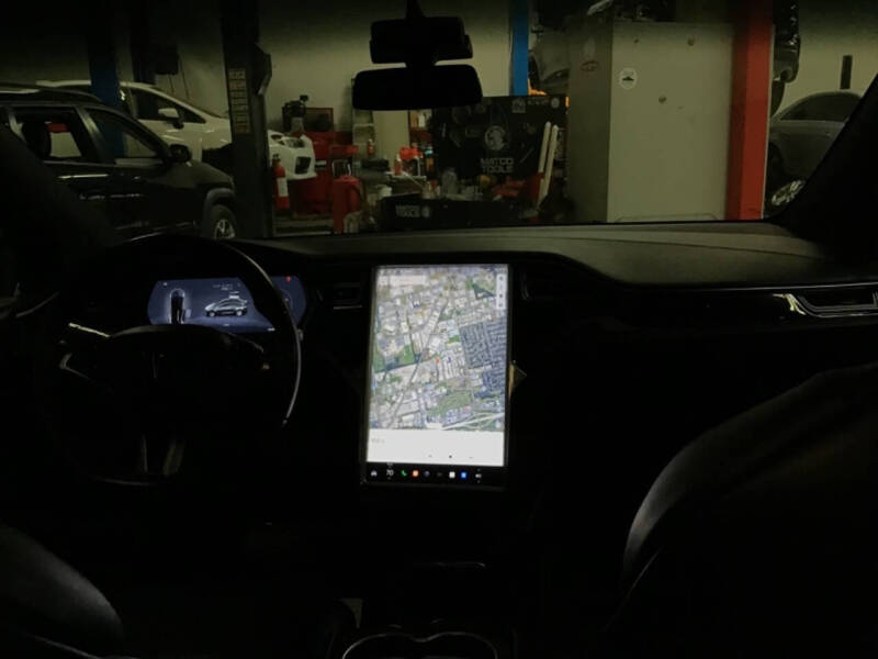 2016 Tesla Model X 75D