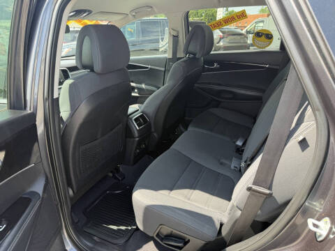 2017 Kia Sorento LX V6