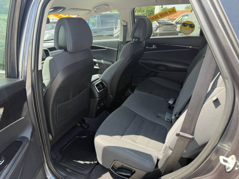 2017 Kia Sorento LX V6