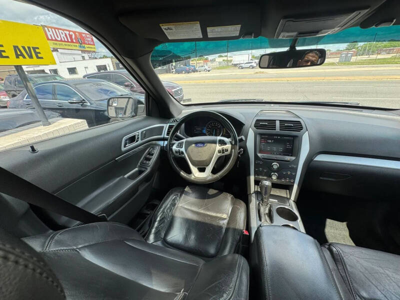 2012 Ford Explorer XLT