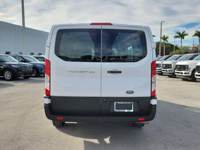 2024 Ford Transit