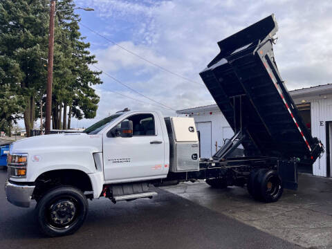 2022 Chevrolet Silverado 5500HD