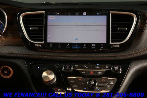 2021 Chrysler Pacifica Hybrid Pinnacle