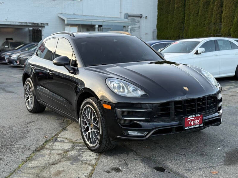 2015 Porsche Macan Turbo