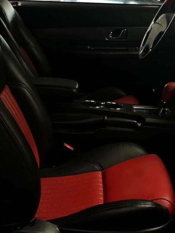 2005 Ford Thunderbird Deluxe