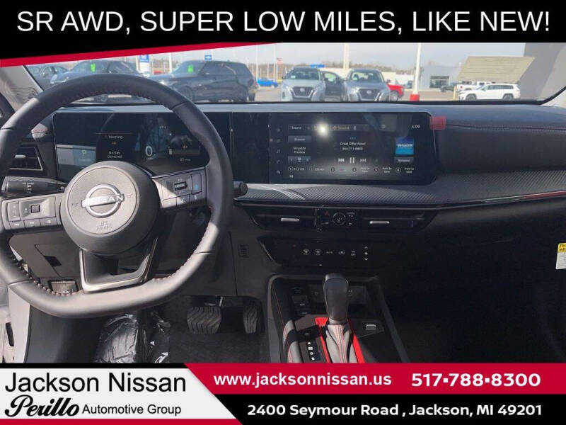2025 Nissan Kicks SR