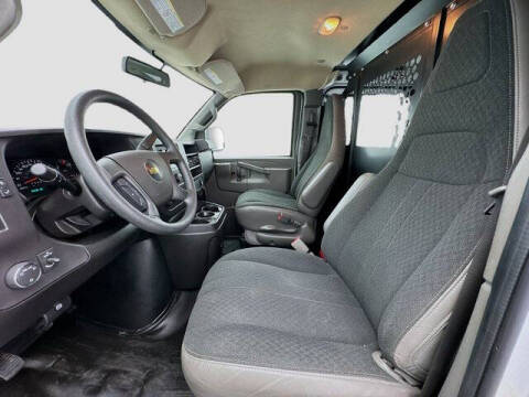 2024 Chevrolet Express 2500