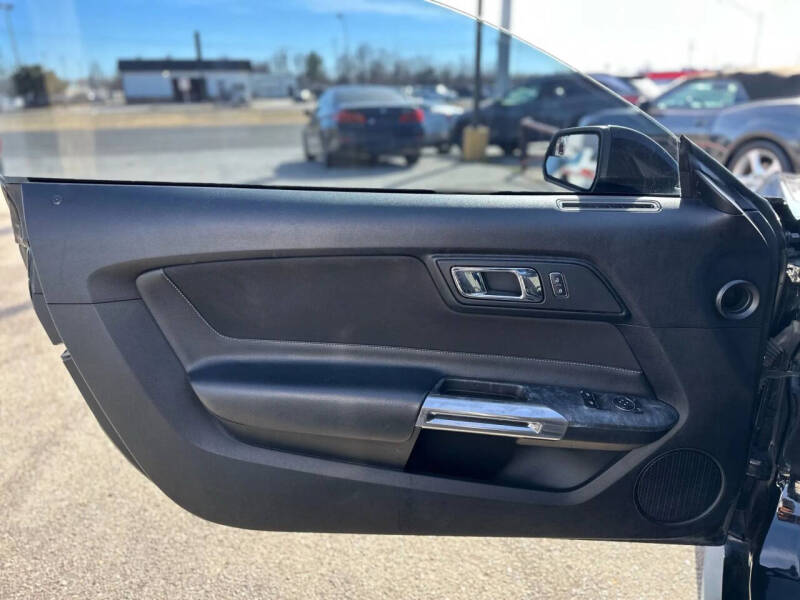 2017 Ford Mustang