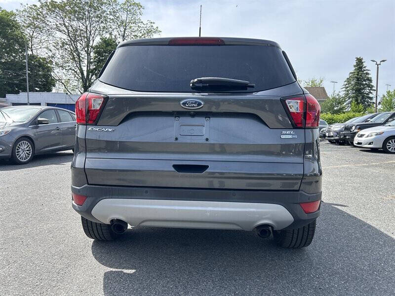 2019 Ford Escape SEL