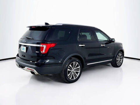 2017 Ford Explorer Platinum