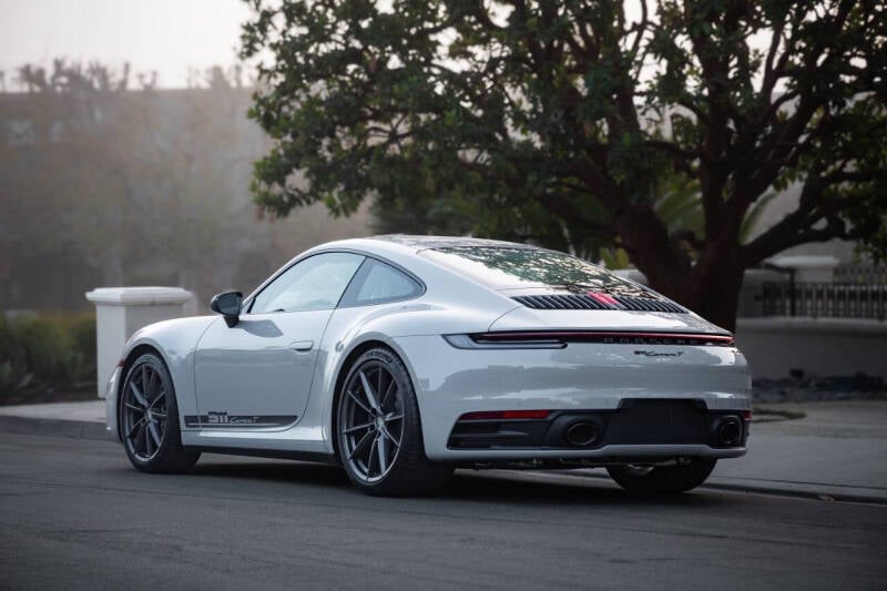 2023 Porsche 911 T photo 24