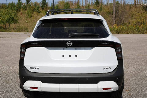 2026 Nissan Kicks SV