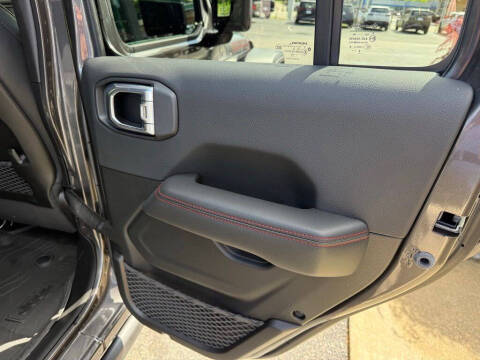 2026 Jeep Gladiator Shadow Ops