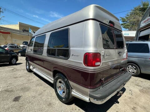 2003 Dodge Ram Van 1500