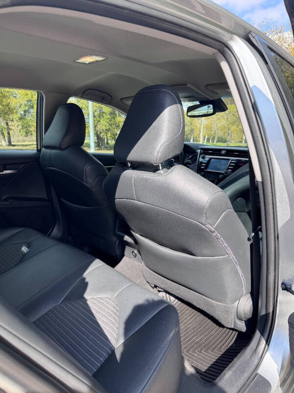 2018 Toyota Camry SE