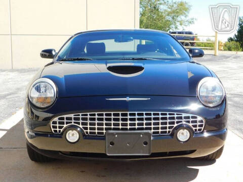 2002 Ford Thunderbird Deluxe