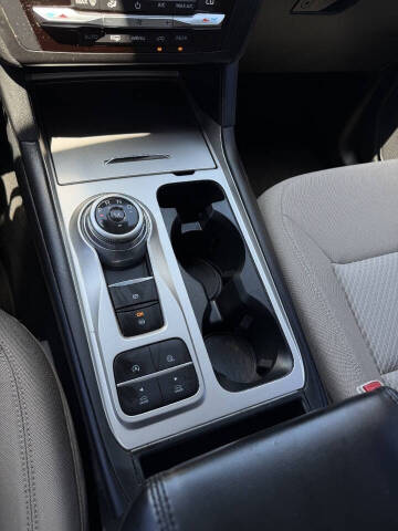 2020 Ford Explorer