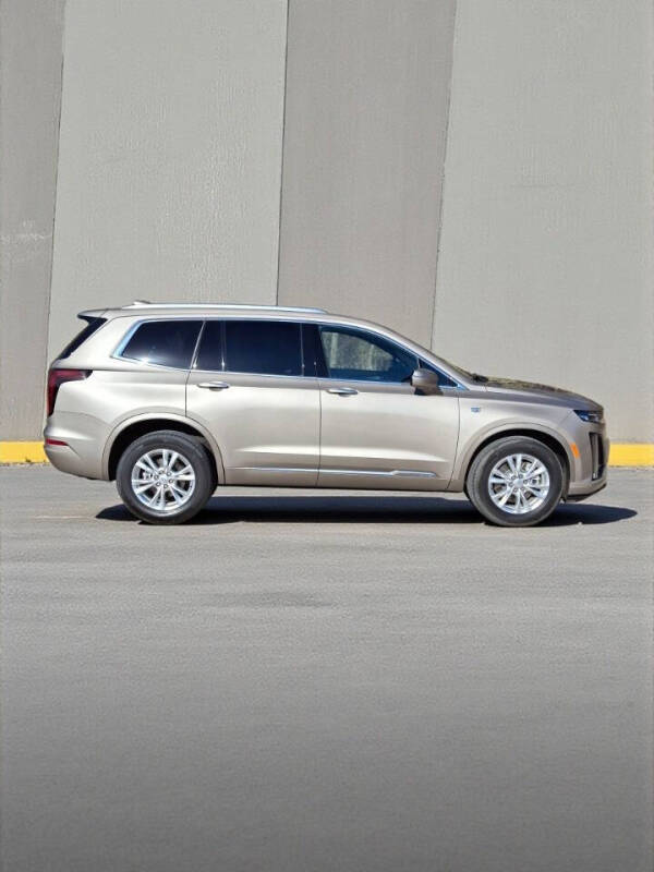 2023 Cadillac XT6 Luxury